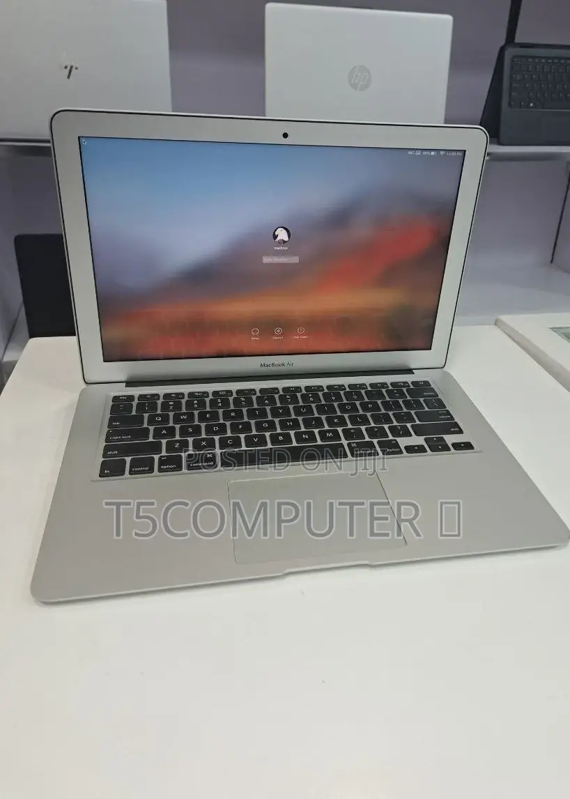 New Laptop Apple MacBook Air 2017 8GB Intel Core I5 SSD 256GB