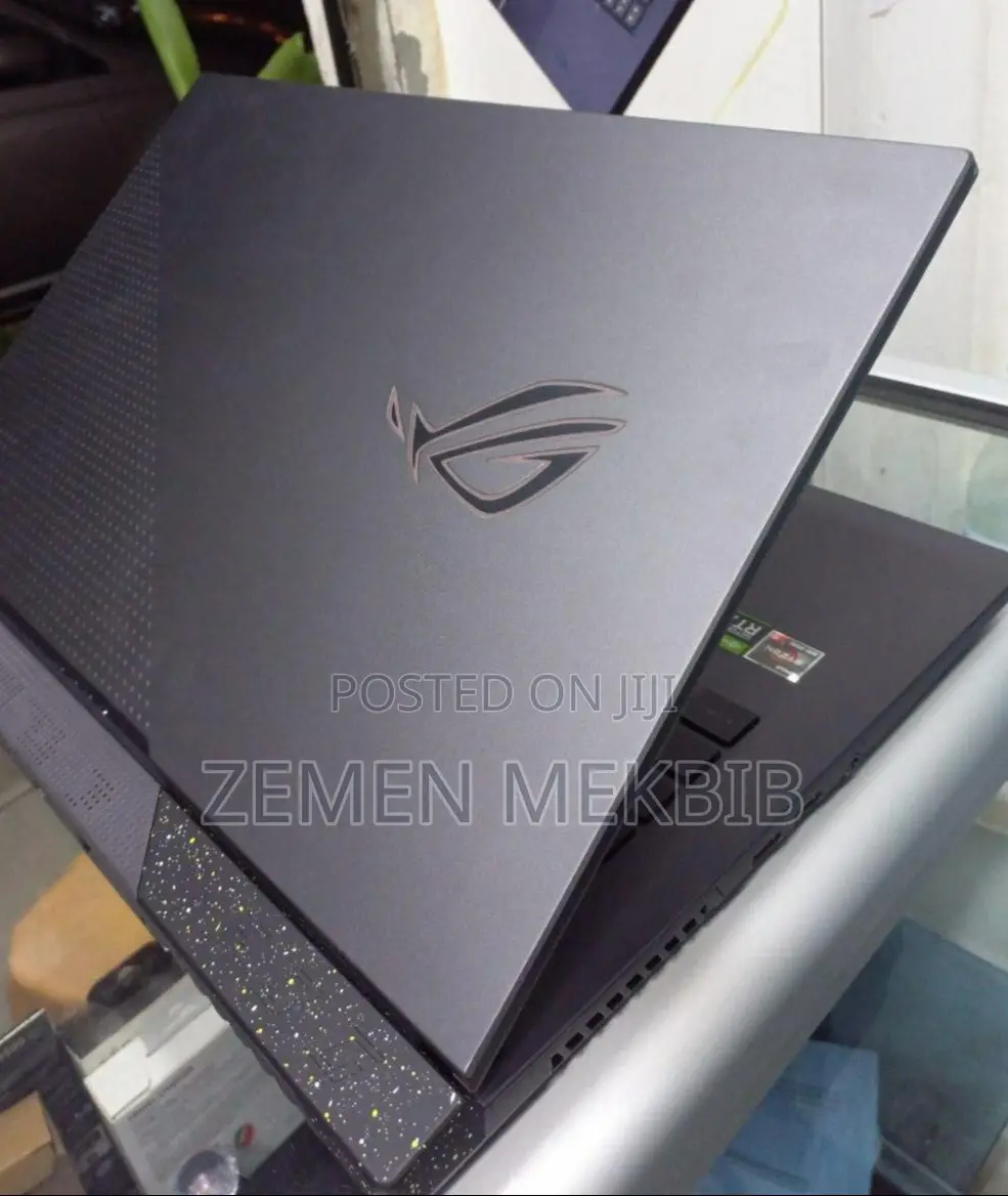 New Laptop Asus ROG Strix G15 32GB AMD Ryzen 9 SSD 1T
