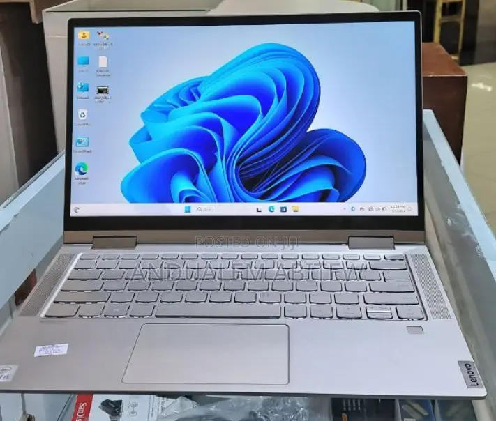 New Laptop Lenovo Yoga C740 8GB Intel Core I5 SSD 512GB