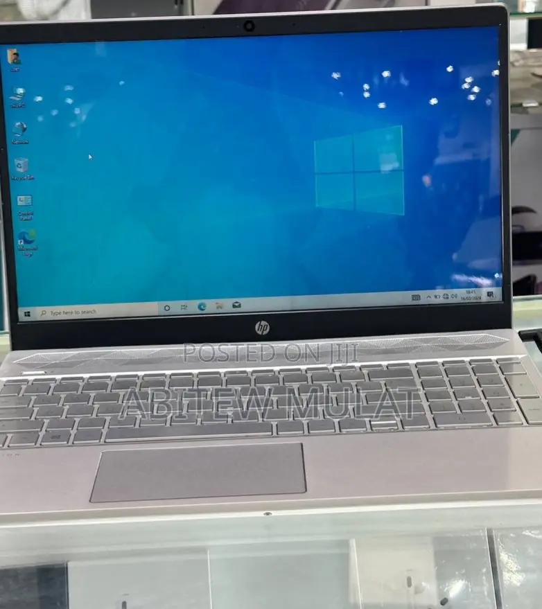 New Laptop HP Pavilion 15 8GB Intel Core I5 SSD 512GB