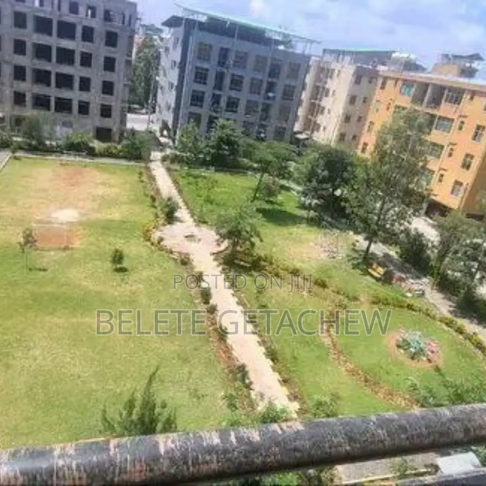 4bdrm Apartment in Summit Safari, Bole for sale