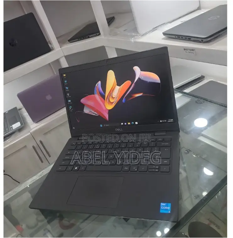 New Laptop Dell Latitude 3400 8GB Intel Core I5 SSD 256GB