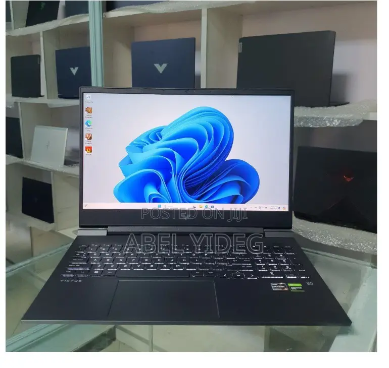New Laptop HP Victus 16 8GB AMD Ryzen 5 SSD 512GB