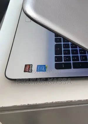 New Laptop HP Stream Notebook 8GB Intel Core I7 HDD 1T