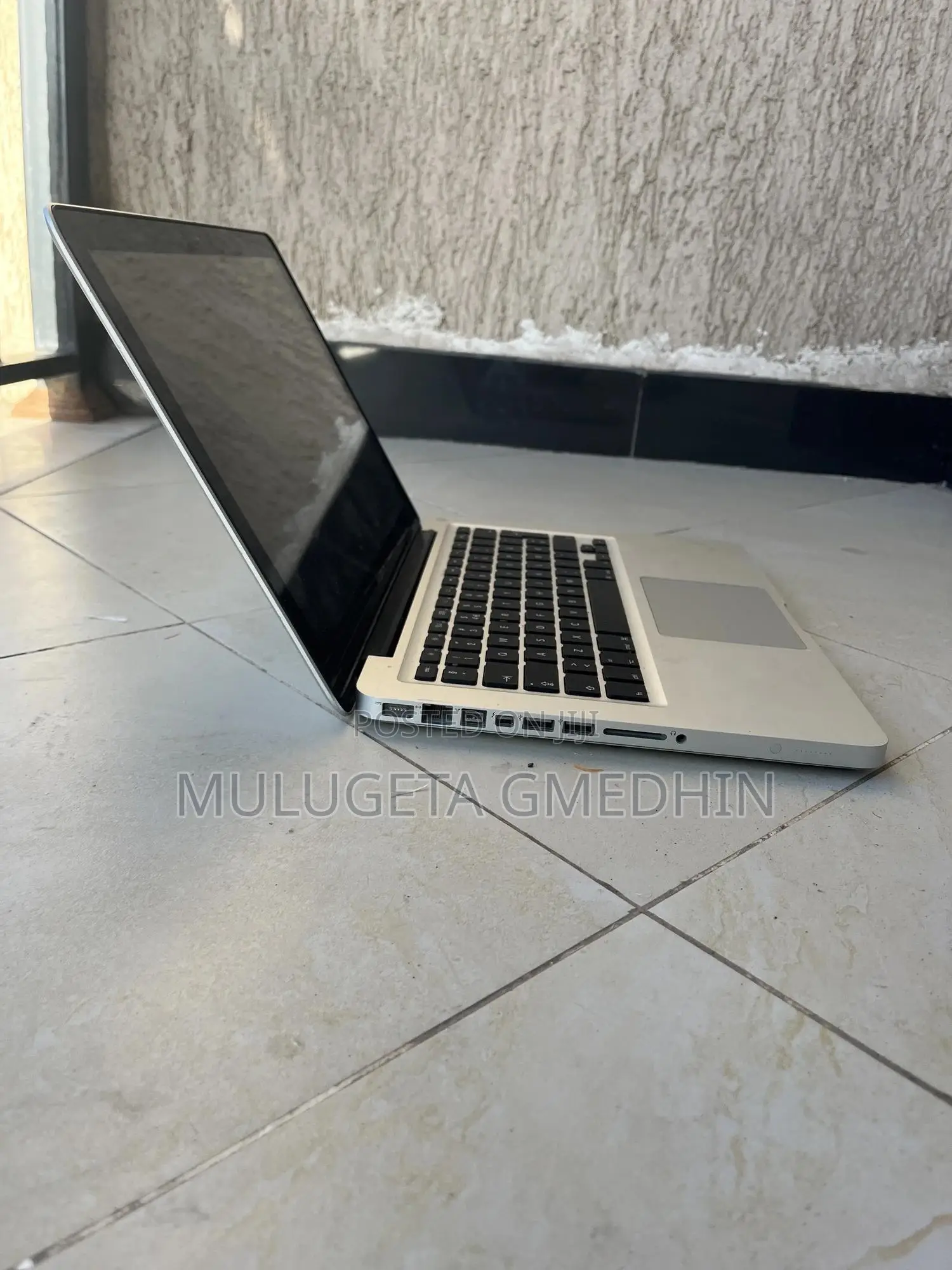 Laptop Apple MacBook Pro 2012 4GB Intel Core I5 HDD 500GB