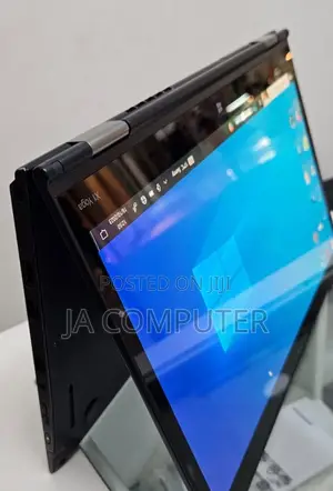 Photo - New Laptop Lenovo Thinkpad X1 Yoga 8GB Intel Core I5 SSD 256GB