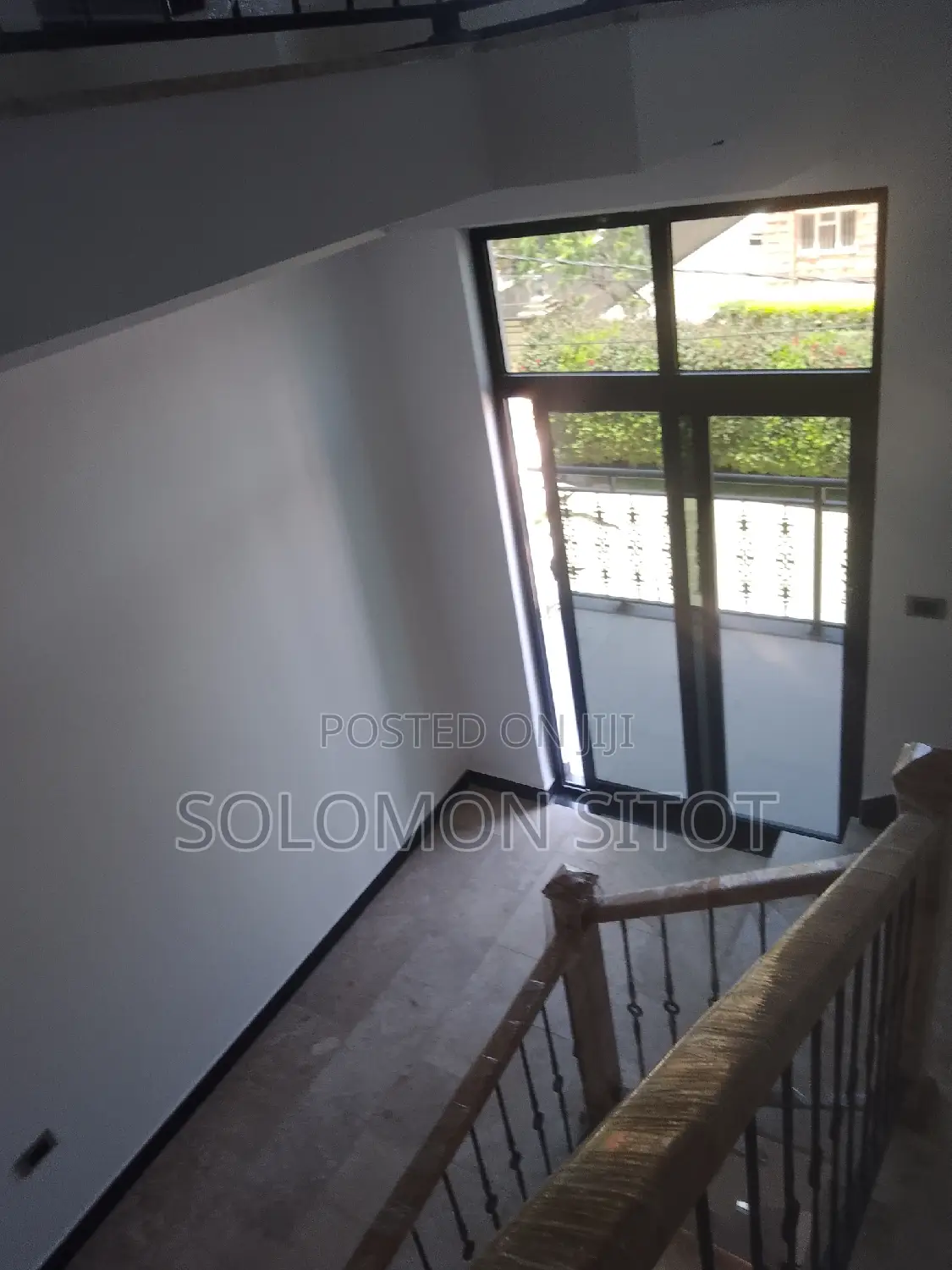 9bdrm Townhouse/Terrace in Ayat Zone 6 Compound, Yeka for sale