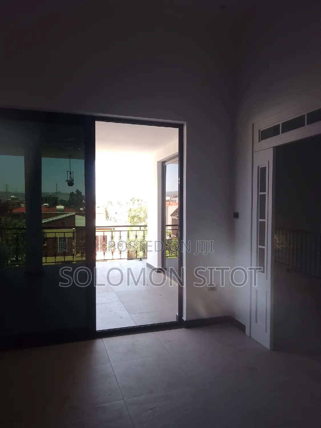 9bdrm Townhouse/Terrace in Ayat Zone 6 Compound, Yeka for sale