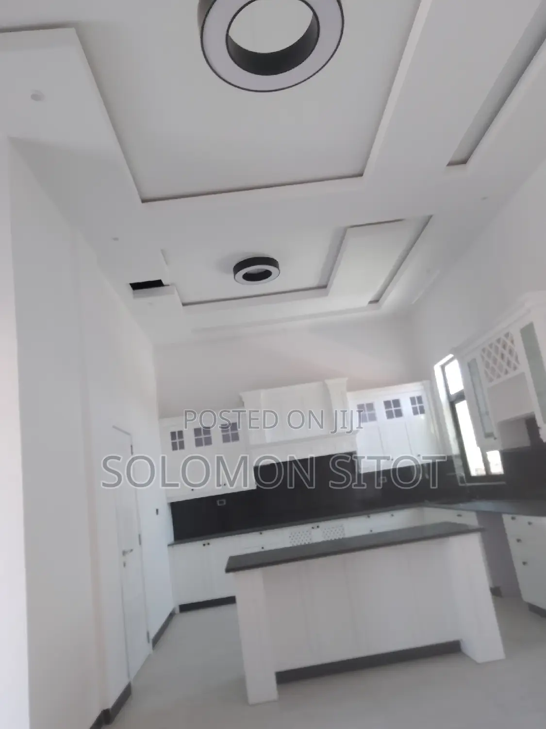 9bdrm Townhouse/Terrace in Ayat Zone 6 Compound, Yeka for sale