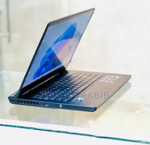 New Laptop MSI 16GB Intel Core I7 SSD 1T