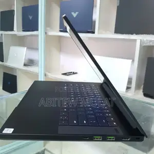 Photo - New Laptop Razer Blade 16GB Intel Core I7 SSD 512GB