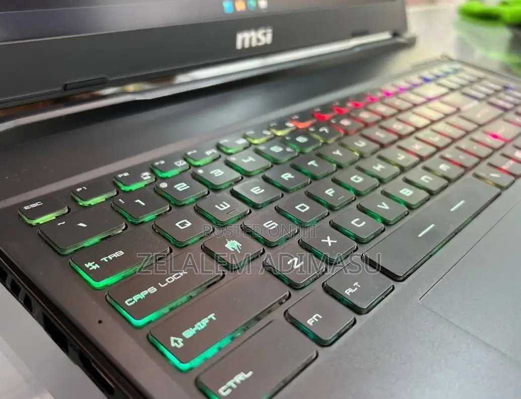 New Laptop MSI GF63 16GB Intel Core I7 SSD 512GB