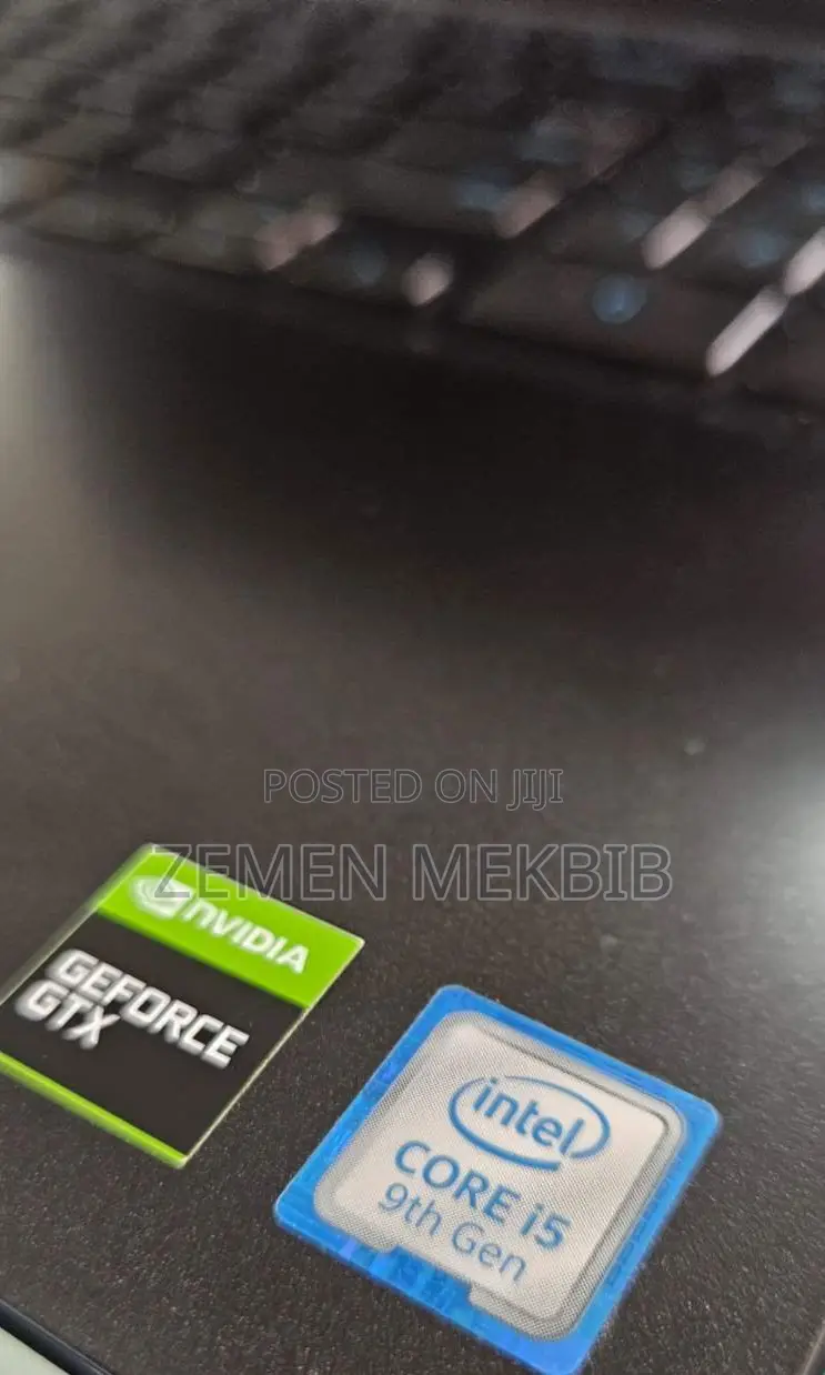 New Laptop Dell 8GB Intel Core I5 SSD 512GB