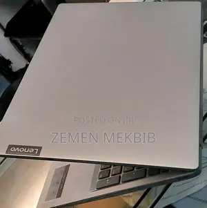 New Laptop Lenovo Ideapad 3 8GB Intel Core I3 SSD 512GB