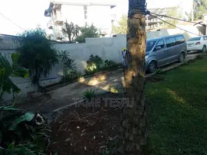 4bdrm House in Yeka Birtabirti for sale