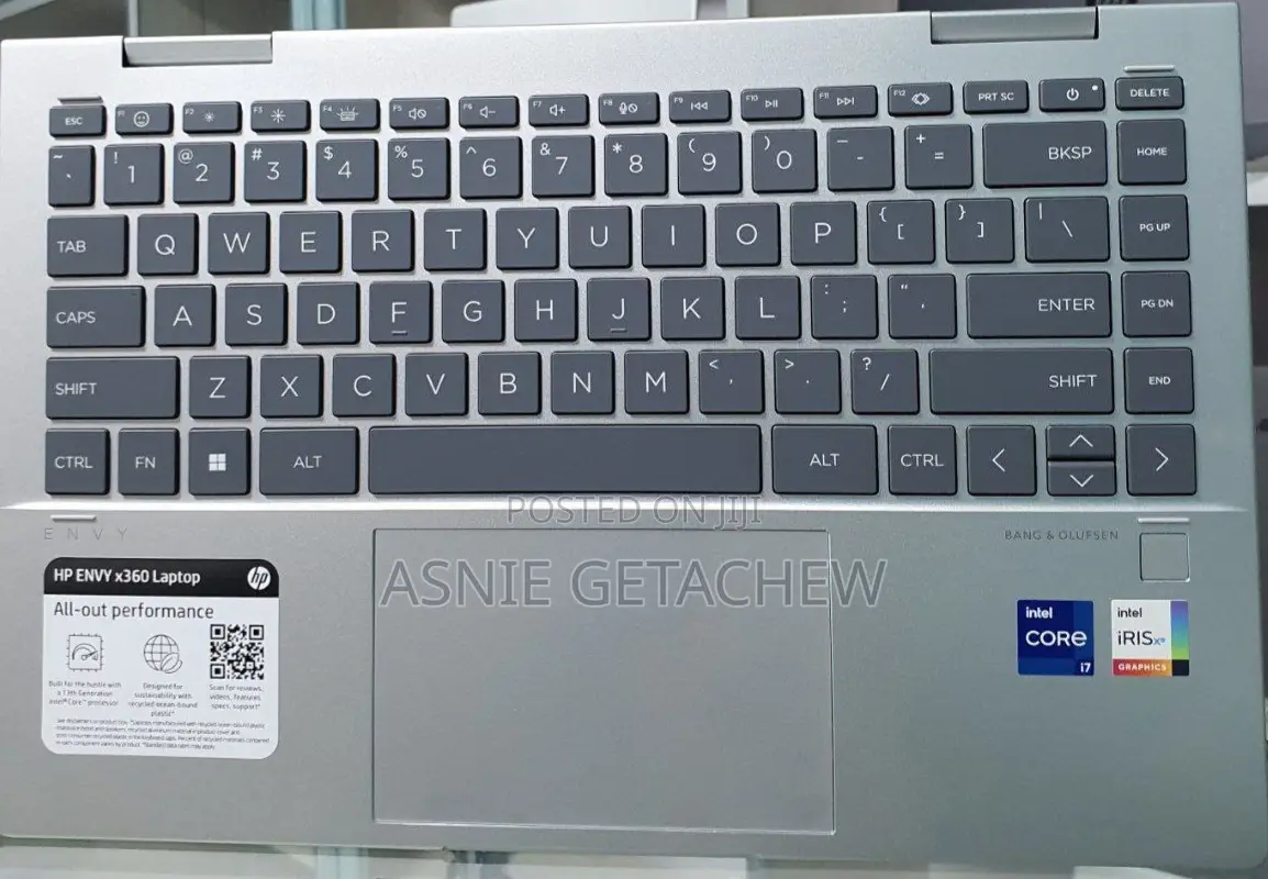 New Laptop HP Envy X360 8GB Intel Core I7 SSD 512GB