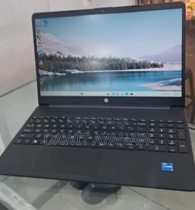 New Laptop HP Stream Notebook 8GB Intel Core I5 SSD 256GB