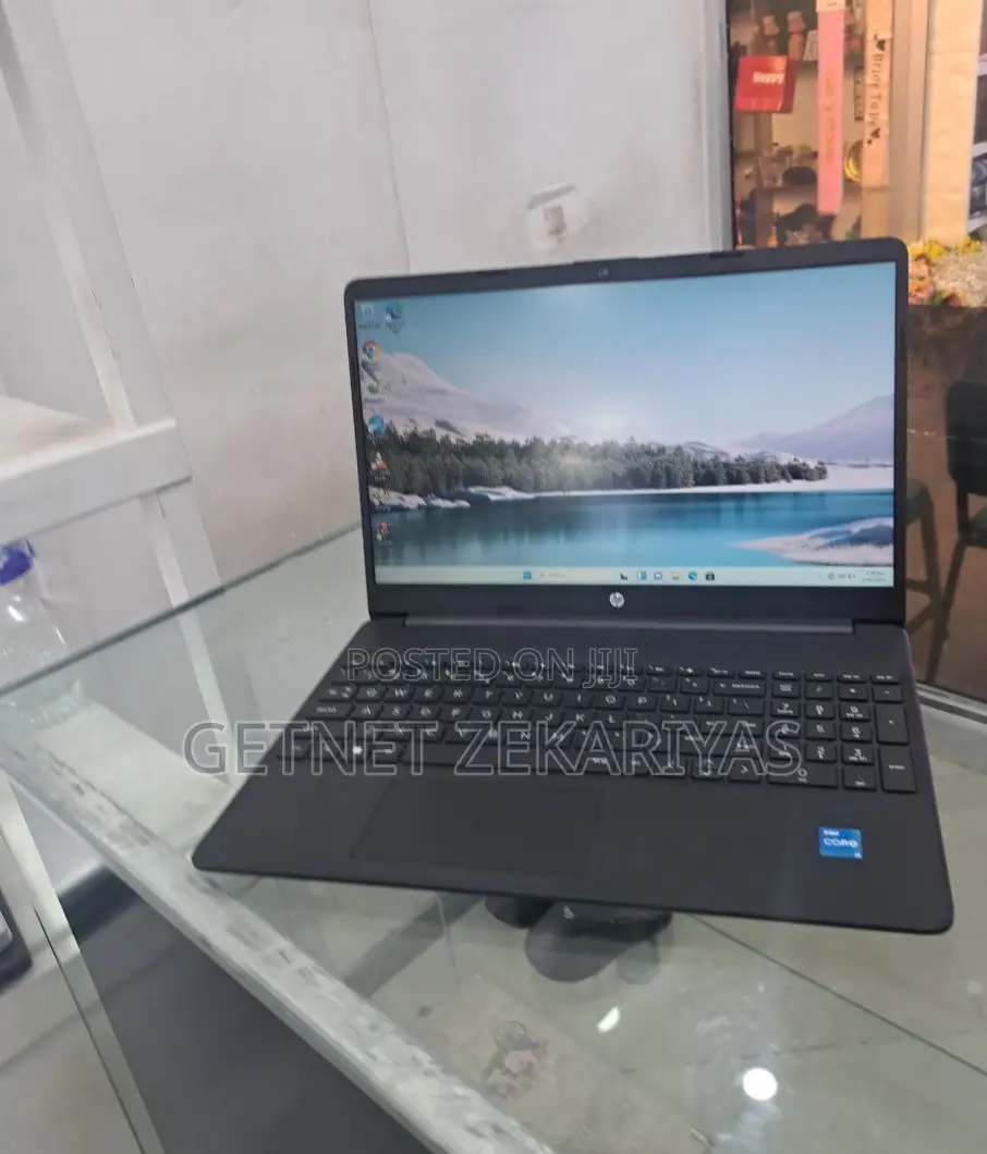 New Laptop HP Stream Notebook 8GB Intel Core I3 SSD 256GB