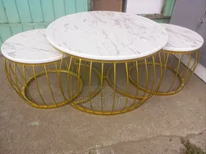 Photo - Table/ጠረጴዛ