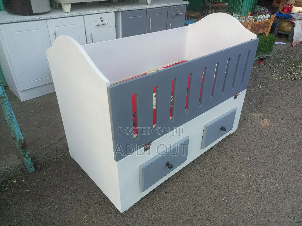 የህፃናት አልጋ/Kids Bed