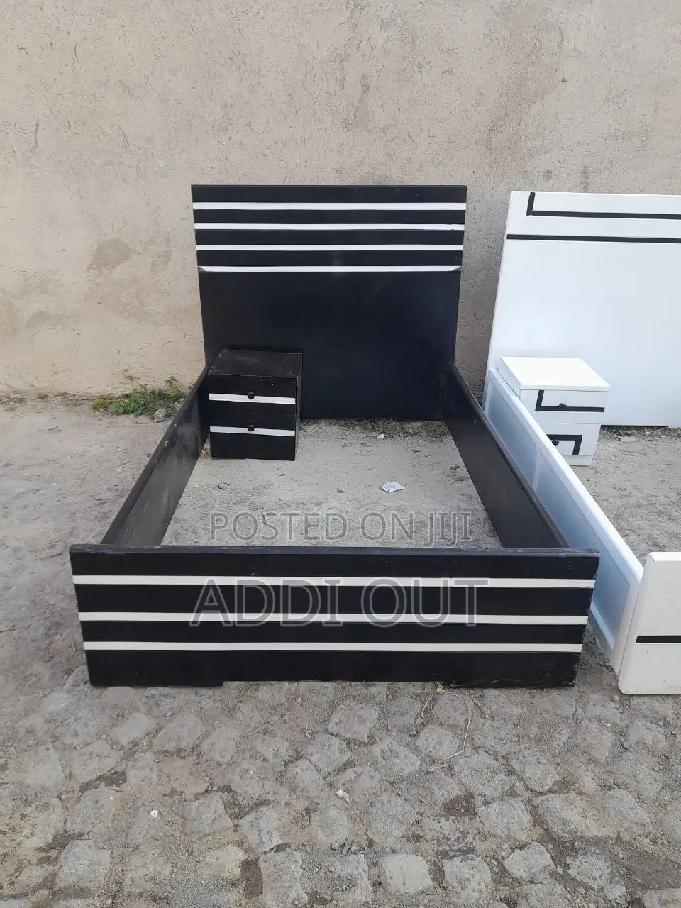 1.20cm Bed/አልጋ