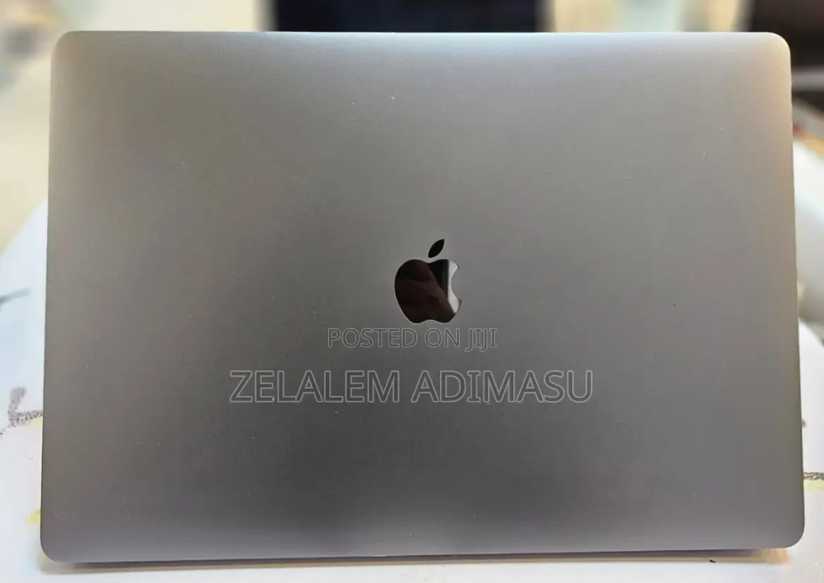 New Laptop Apple MacBook Pro 2016 16GB Intel Core I7 SSD 1T