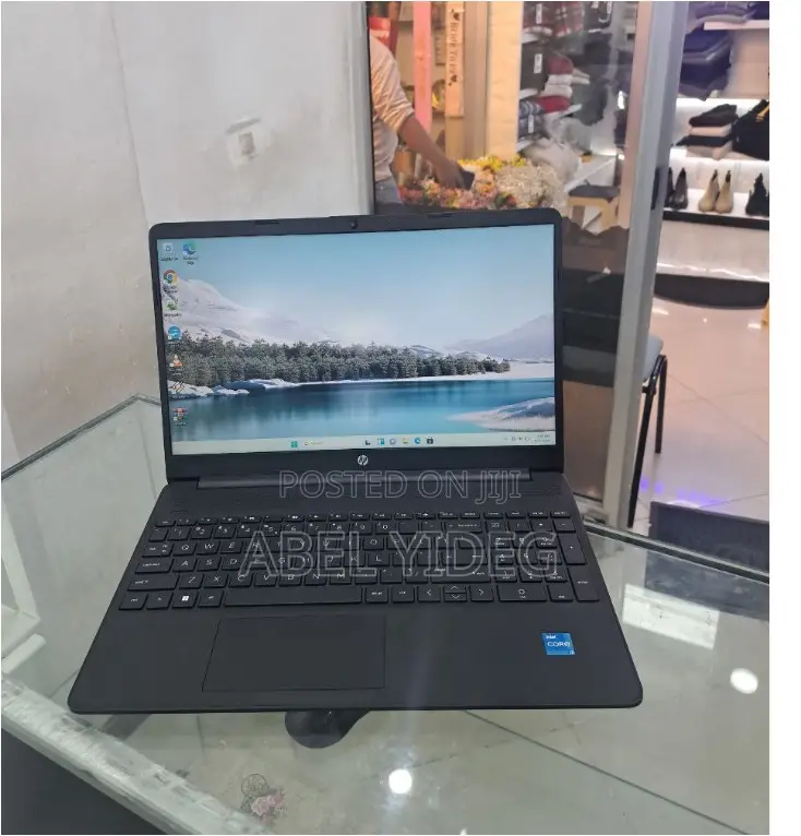 New Laptop HP Stream Notebook 8GB Intel Core I3 SSD 256GB