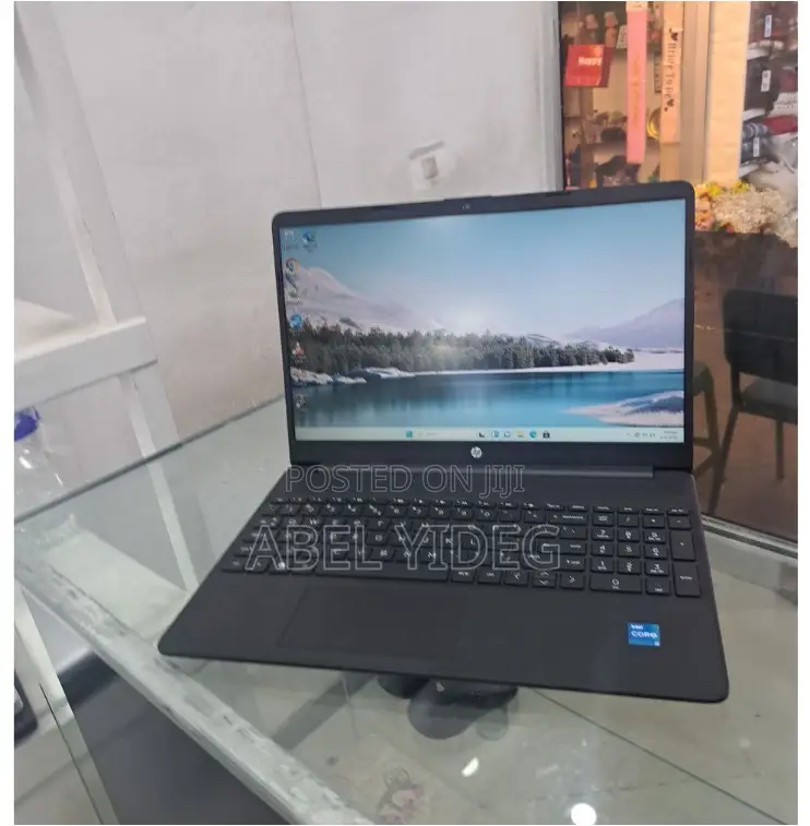 New Laptop HP Stream Notebook 8GB Intel Core I3 SSD 256GB