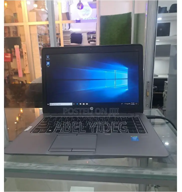 New Laptop HP EliteBook 840 G2 4GB Intel Core I5 HDD 500GB