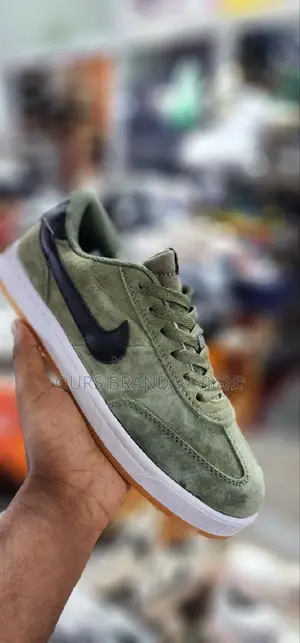 Photo - Master Quality Nike Sb Low Cut Shoes