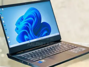 New Laptop MSI GP75 Leopard 16GB Intel Core I7 SSD 1T