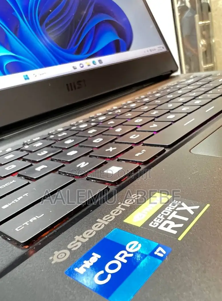 New Laptop MSI GP75 Leopard 16GB Intel Core I7 SSD 1T