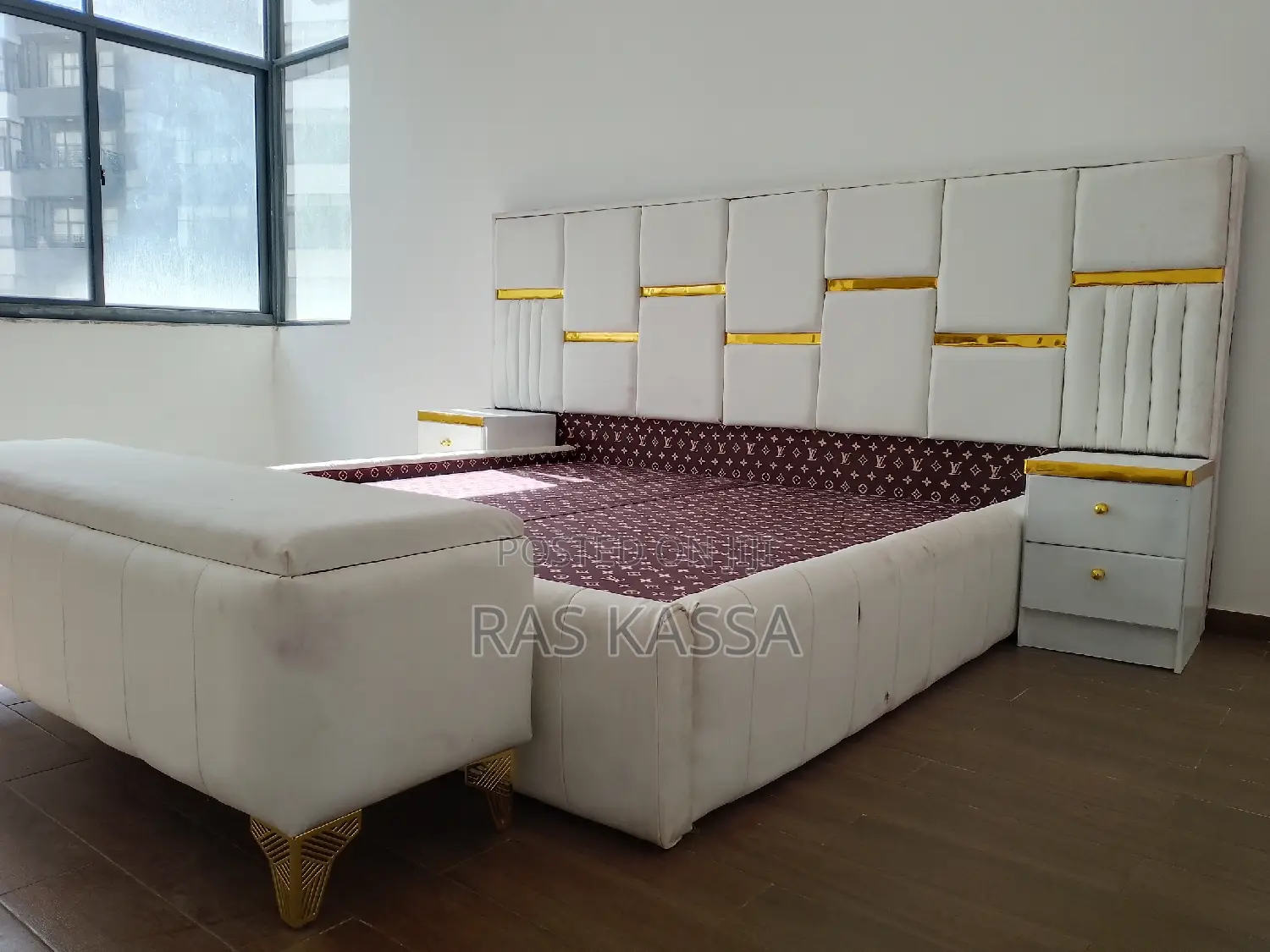 1.80 ወብ አልጋ