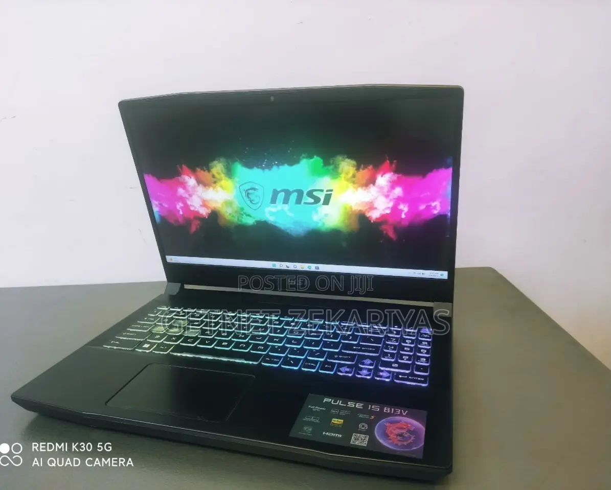 New Laptop MSI Katana 15 32GB Intel Core I7 SSD 1T
