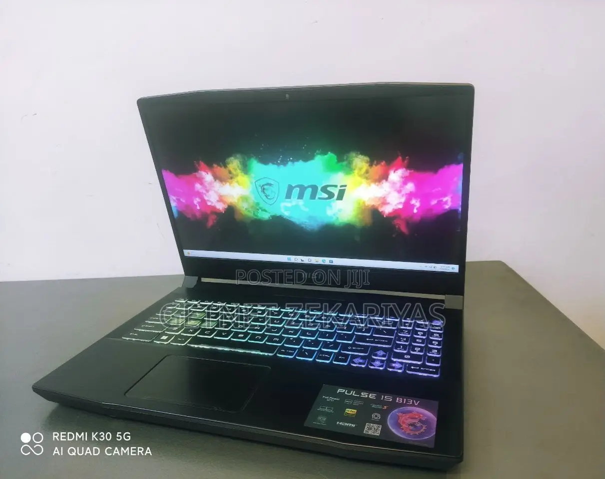 New Laptop MSI Katana 15 32GB Intel Core I7 SSD 1T