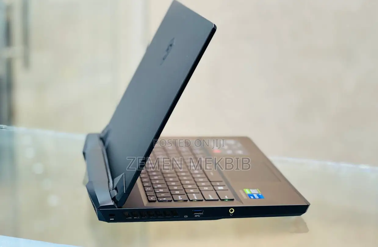 New Laptop Razer Blade 32GB Intel Core I7 SSD 512GB