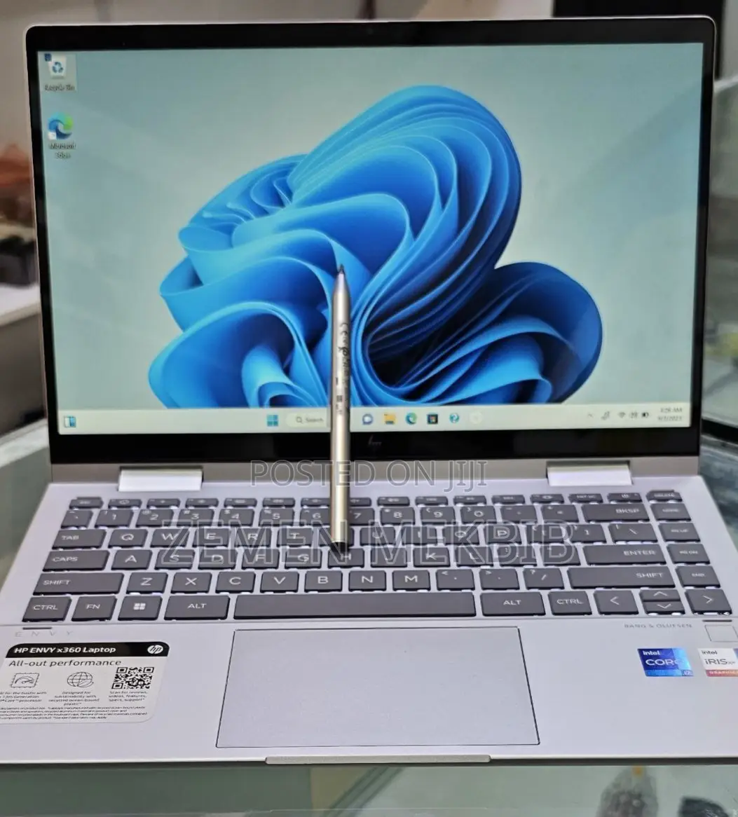 New Laptop HP Envy X360 16GB Intel Core I7 SSD 512GB