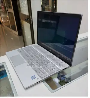 New Laptop HP Pavilion 15 8GB Intel Core I5 HDD 1T