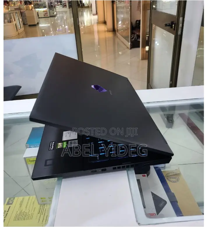 New Laptop HP Omen 15 16GB Intel Core I7 SSD 1T