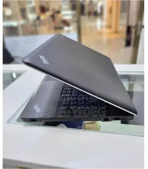 New Laptop Lenovo 4GB Intel Core I3 HDD 500GB