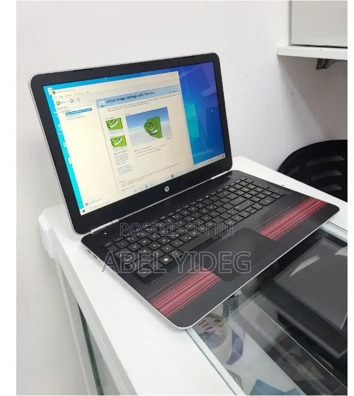 New Laptop HP Pavilion 15 8GB Intel Core I7 HDD 1T