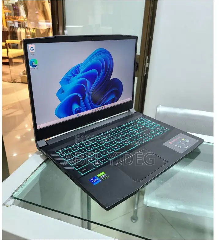 New Laptop MSI Pulse GL66 16GB Intel Core I7 SSD 1T