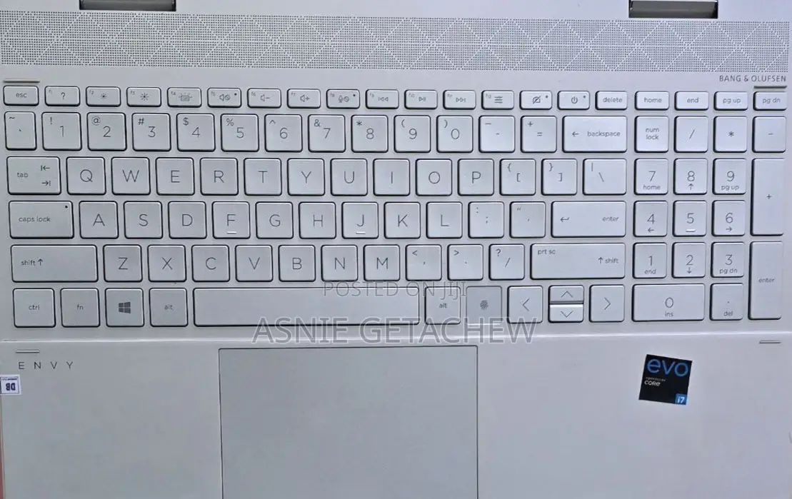 New Laptop HP Envy X360 12GB Intel Core I7 SSD 512GB