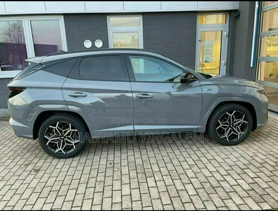 New Hyundai Tucson 2023 Gray