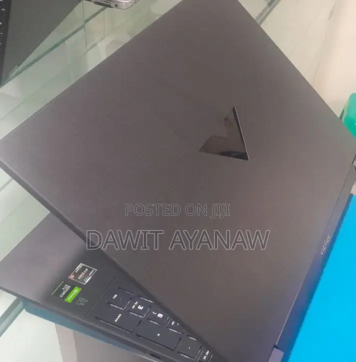 New Laptop HP Victus 15 8GB AMD Ryzen 5 SSD 512GB