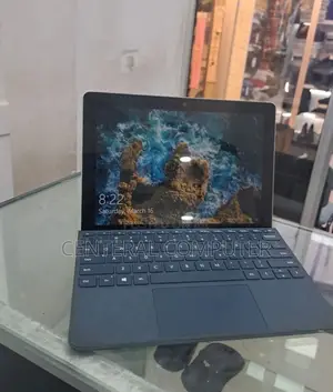 Photo - New Laptop Microsoft Surface Go 4GB Intel Celeron SSD 60GB