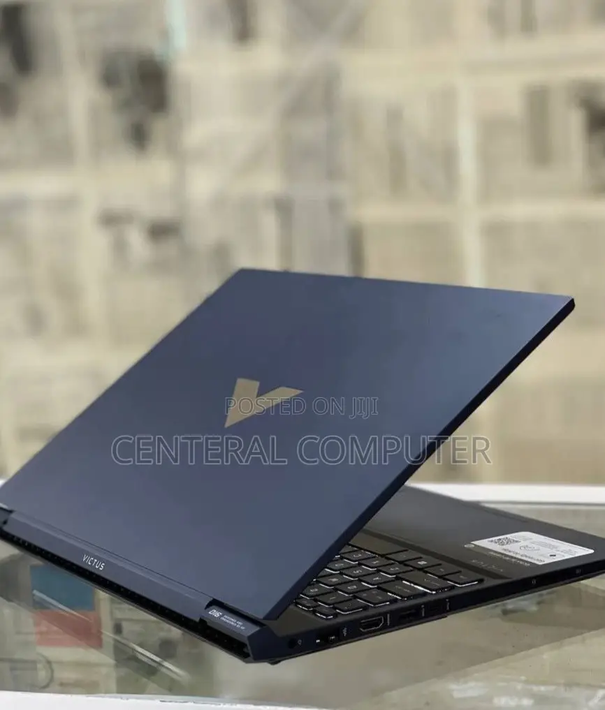 New Laptop HP Victus 15 8GB Intel Core I5 SSD 512GB