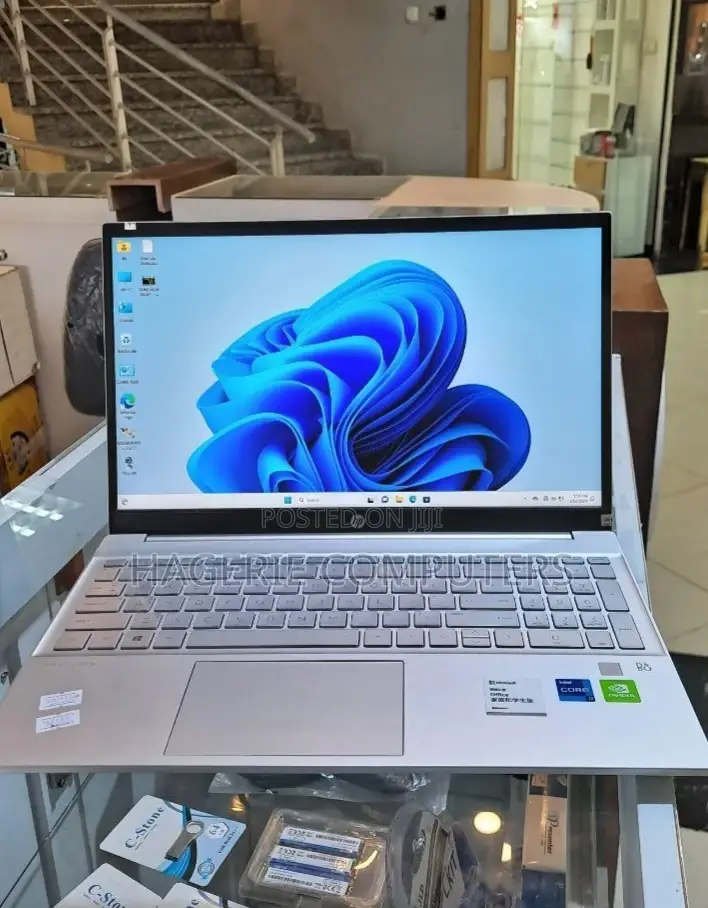 Laptop HP Pavilion 15t 16GB Intel Core I7 SSD 512GB