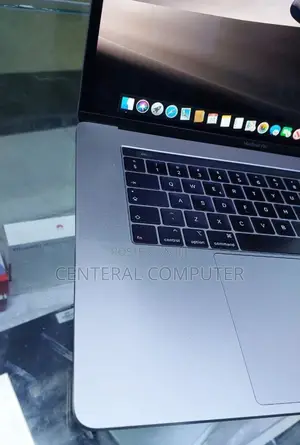 New Laptop Apple MacBook 2019 32GB Intel Core I9 SSD 1T