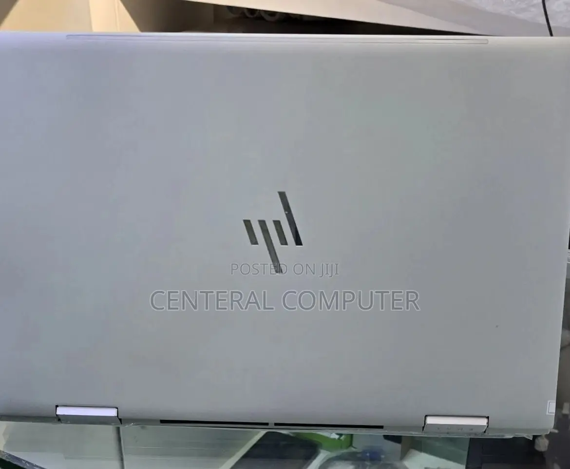 New Laptop HP Envy X360 8GB Intel Core I7 SSD 512GB